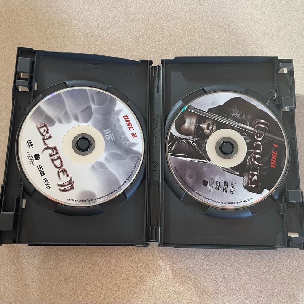 Bundle 3 DVDs for $12! Pre Owned Blade DVD Movie - Picture 4 of 4